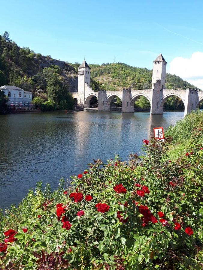La P'Tite Place Les Arques Exterior photo
